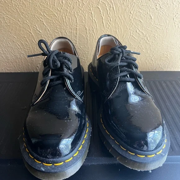 Dr. Martens Black Women's Shoes - Picture 2 of 5
